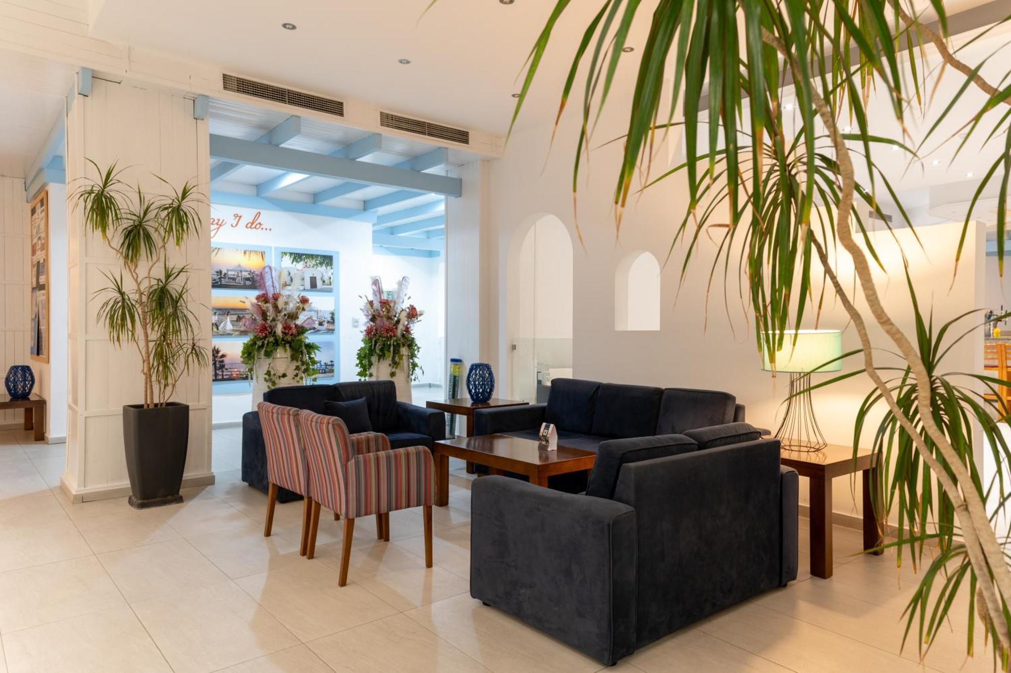 Kefalos Damon Hotel Apartments Paphos Luaran gambar