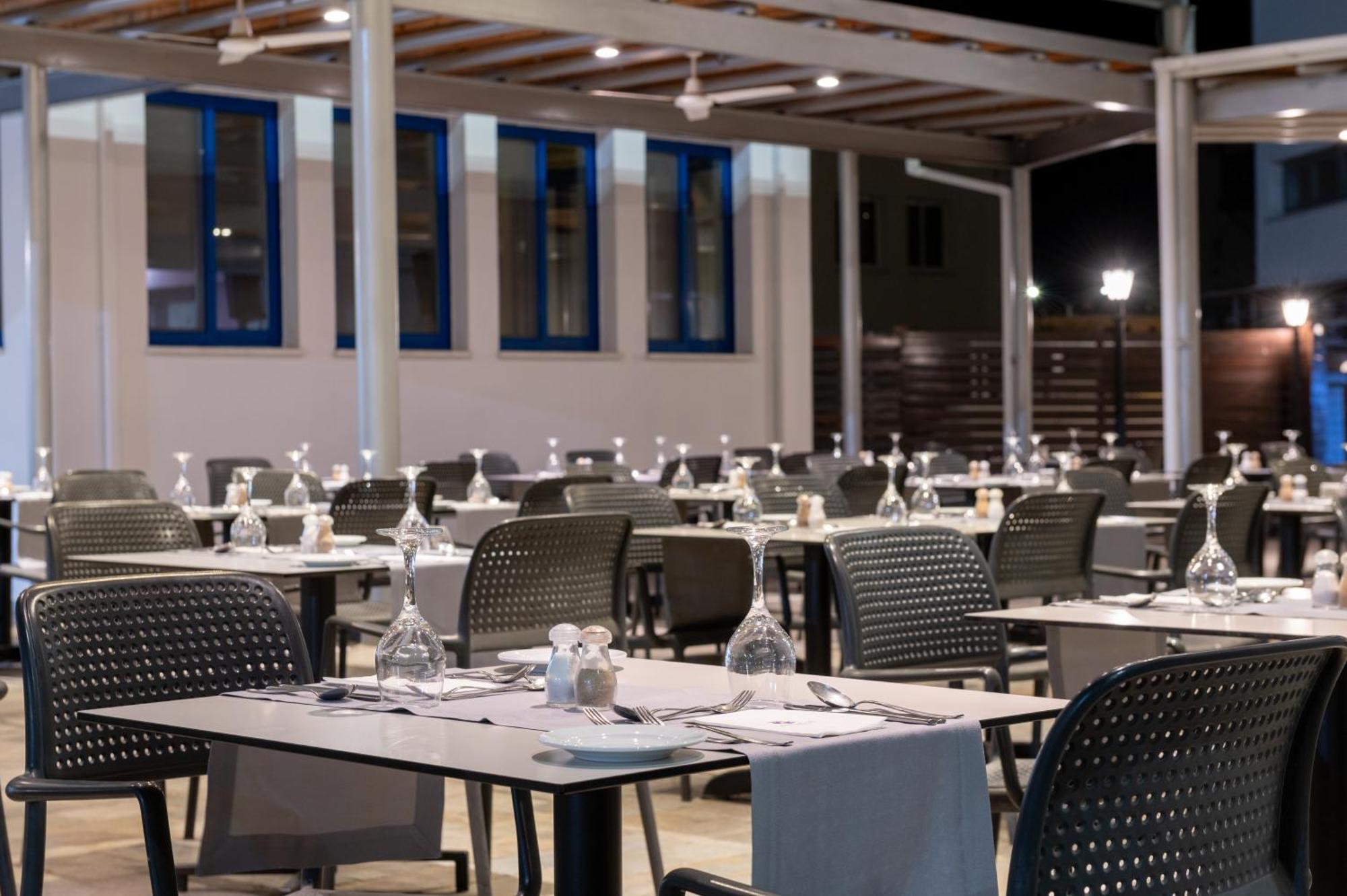 Kefalos Damon Hotel Apartments Paphos Luaran gambar