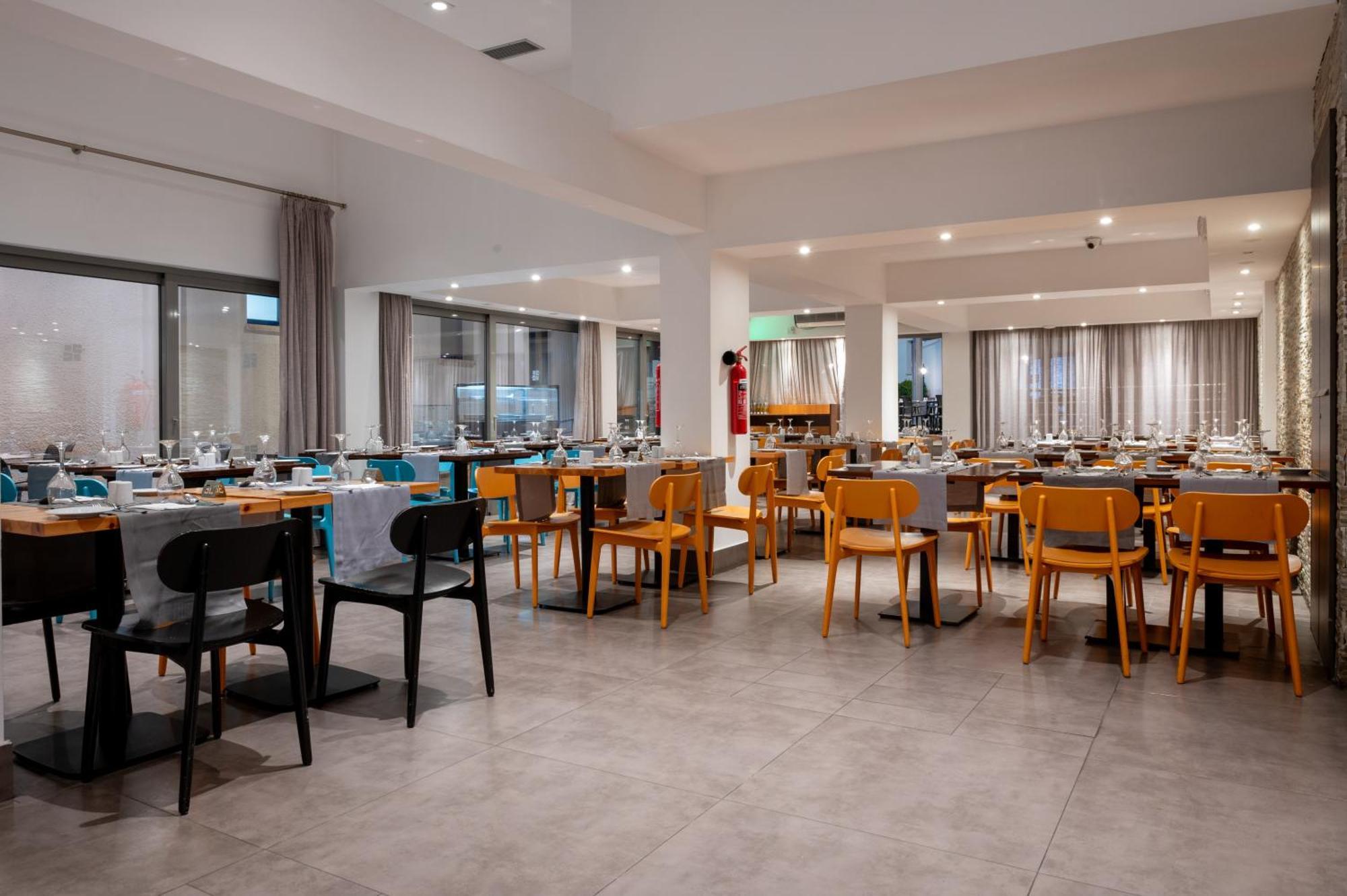 Kefalos Damon Hotel Apartments Paphos Luaran gambar